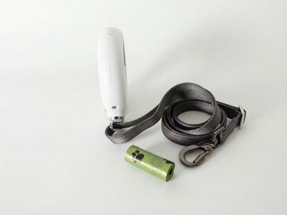 PetEcoTech LightLeash™ – 4-i-1 LED Säkerhetskoppel med USB-C & Påshållare